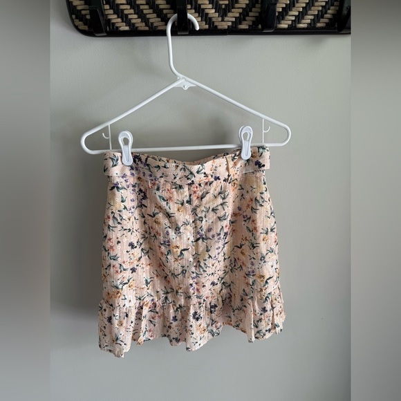 Lovers and Friends Jill Mini Skirt - Peach Ditsy Floral - Size Small - NWT - Picture 13 of 15